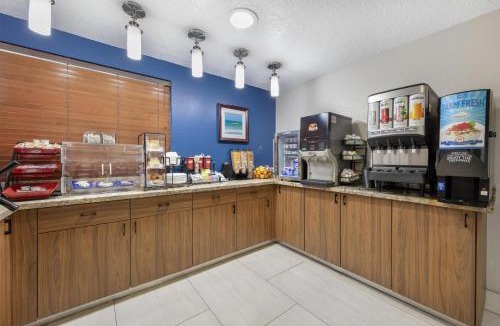 River Oaks Hotel | Best Western Fort Lauderdale Airport Cruise Port