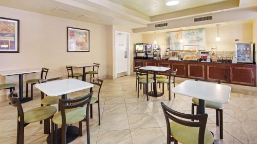 Deerfield Beach Hotel | Best Western Plus Deerfield Beach Hotel & Suites