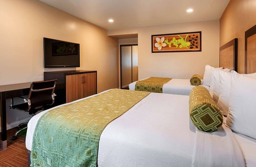 Eagle Rock Hotel | Best Western Plus Glendale