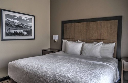 Evergreen Hotel | Best Western Plus Kalispell/Glacier Park West Hotel & Suites