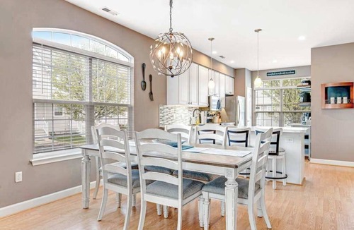 Bethany Breeze House | Bethany Breeze Townhouse with High-Speed WiFi, Shared Pool, & Washer/Dryer