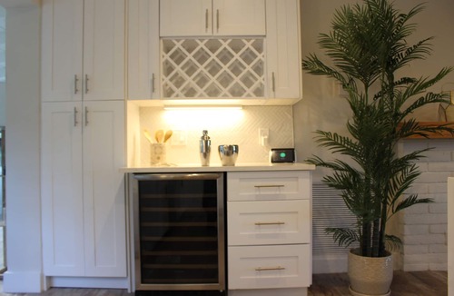 Delray Beach House | Bismarck House - 5 Star Downtown Beach-style Luxury House.