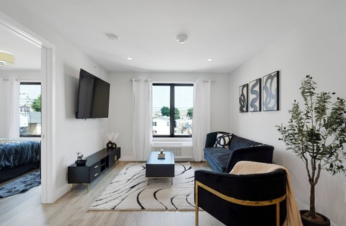 North Bergen Apartment | Black & Gold Elegance Near NYC, American Dream Mall