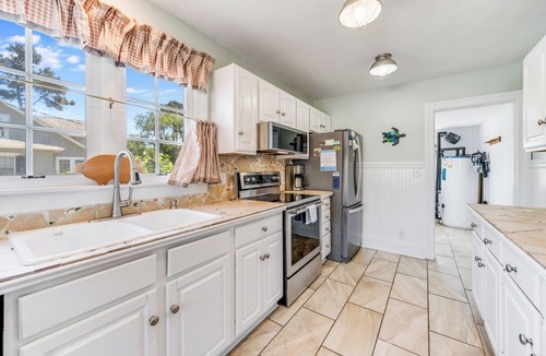 Chincoteague House | Black Skimmer by Seaside Vacations & Sales