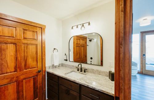 Kalispell Hotel | Blacktail Mountain Suites Remote Work Ready