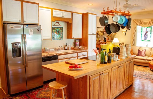 Charlottesville House | Blissful Kismet Cottage | Pool with Mountain Views & Easy Access to C'ville