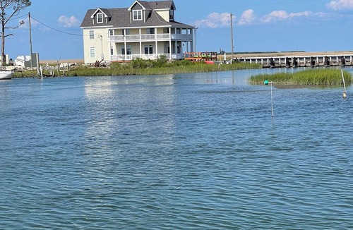 Ewell House | Blue Anchor Cottage at Smith Island MD Quaint & Charming Beach Cottage