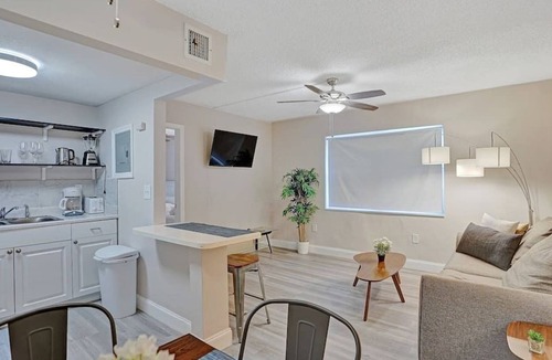 Victoria Park Apartment | ◎Blue Ocean collection◎Trendy Vic Park 1BR 20|3