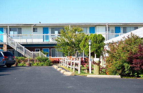 North Truro Hotel | Blue Sea Motor Inn