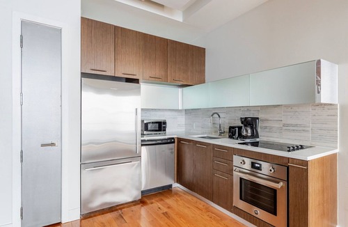 Downtown Brooklyn Apartment | Blueground | Downtown Brooklyn, rooftop, nr Fort Greene Park