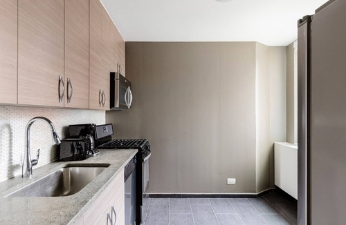 Kips Bay Apartment | Blueground | Murray Hill, fitness center, nr East River