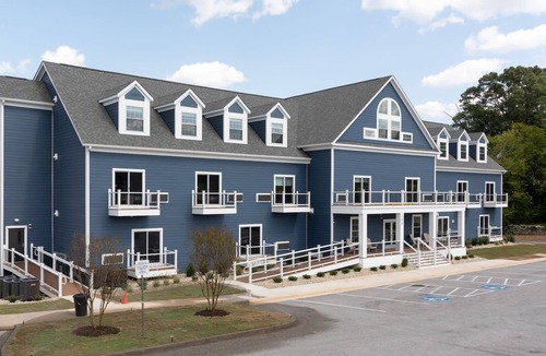 Livingston Apartment | Boardwalk Hotel by Kasa | 3 Bedroom Suite