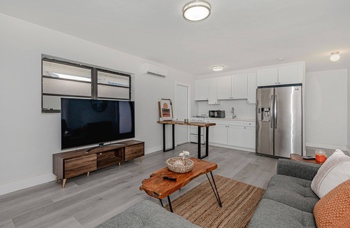 Biscayne Point House | Boater's Dream in Miami Beach Short Walk to Beach!