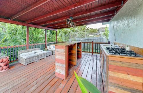 Sandalfoot Cove House | Boca Raton Home: Outdoor Kitchen, By Golf Courses