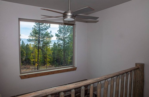 Somers Cottage | BOOK NOW AND GET 2025 RATES! EXCEPTIONAL 3 BEDROOM 2 BATH CABIN IN THE WOODS!