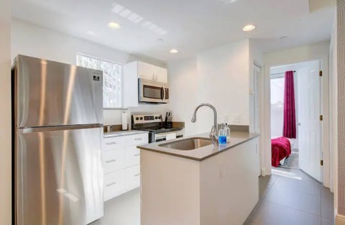 Midtown House | Boutique BLDG 7BR/12BA - in Wynwood near MIA Beach