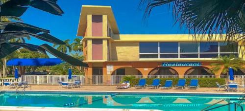 Hallandale Beach Hostel | Bposhtels Hollywood Florida