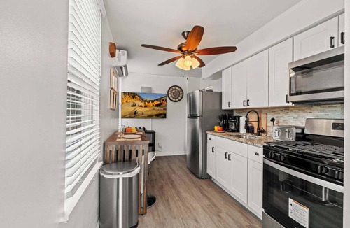 Ardmore Apartment | Brand New 1BDR | Downtown Ardmore | Courtyard | Parking