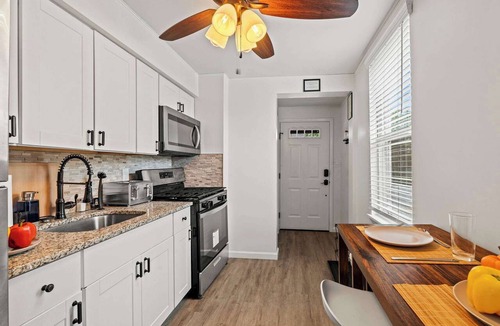 Ardmore Apartment | Brand New 1BDR | Downtown Ardmore | Courtyard | Parking