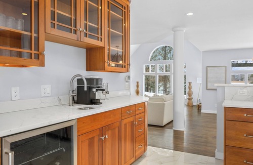 Osterville House | BRAND NEW LISTING-Amazing Waterfront 5BD Private Setting-Pool & Hot Tub-Sleeps 10-Osterville-Beach Permit Included