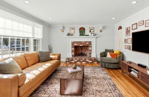 Hyannis House | Bright & Airy Coastal Getaway with Private Yard and Hot Tub in Barnstable, Massachusetts