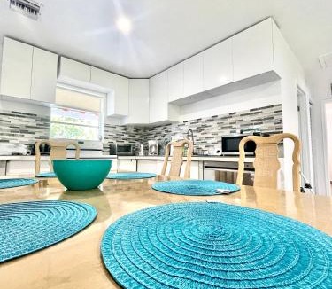 Dania Beach House | Bright & Cozy House Fort Lauderdale Airport-Cruise Port