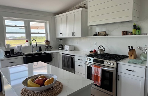 Broadkill Beach House | Broadkill Family Fun Escape - Pet Friendly (Sleeps 6)