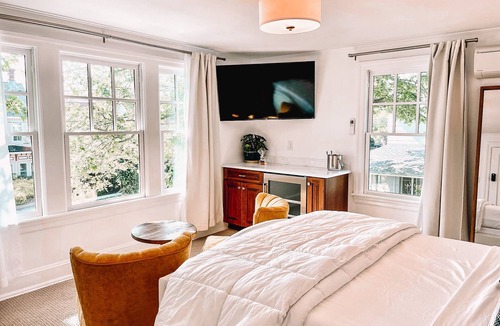 Cape May Hotel | Buttonwood Boutique Hotel Suite #6, Beach & Town
