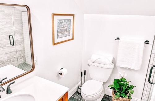 Cape May Hotel | Buttonwood Boutique Hotel Suite #7, Beach & Town