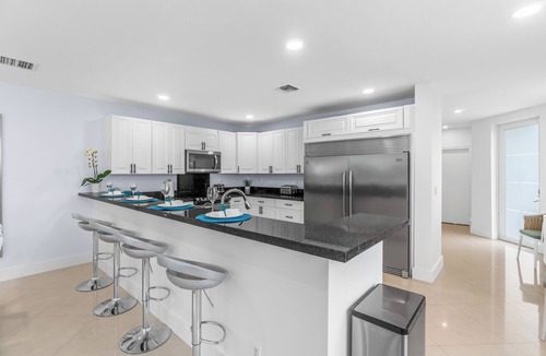 Lauderdale-by-the-Sea House | BY THE SEA VACATION VILLAS 4 BED/PRIVATE POOL/STEPS TO THE BEACH