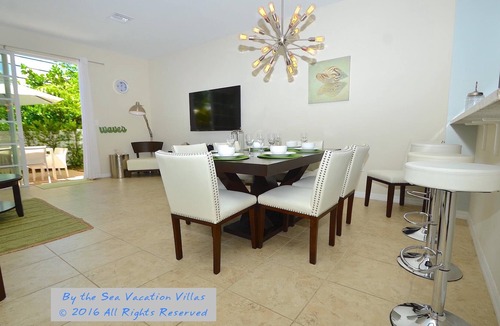 Cypress Point House | BY THE SEA VACATION VILLAS 3 BED/ COMMUNITY POOL GATED COMMUNITY