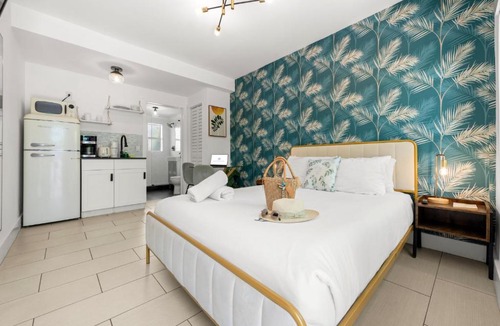 North Beach Apartment | Byronessa Miami Beach