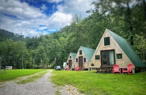 Northern Cabin | Cabin #2 A-Frame Amalia's Nature Retreat