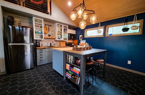 Hurley Cabin | Cabin 85: 2 Bedrooms + 2 Lofts Perfect Retreat!