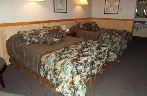 Libby Hotel | Caboose Motel
