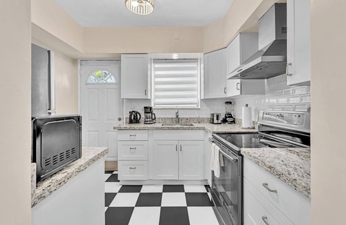 Bay Harbor Islands Apartment | Calusa Cove | Charming 1BR Stay