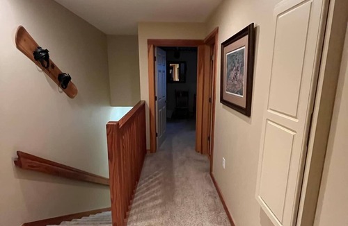 Edray House | Camp 4 #7: 2 Bedrooms, 2.5 Baths: Slope Side, Gas Fireplace.