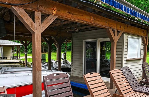 Bumpass House | Camp Oak - Family Friendly Lakehouse - Sleeps 25