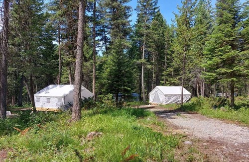 Olney RV Rental | Campsite #3 with Lake Access