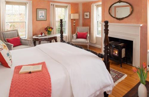 Brewster Bed & Breakfast | Candleberry Inn on Cape Cod