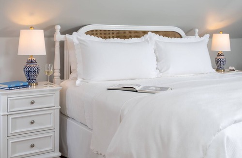 Brewster Bed & Breakfast | Candleberry Inn on Cape Cod
