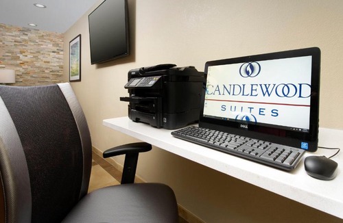 South Richmond Hotel | Candlewood Suites Richmond - South by IHG