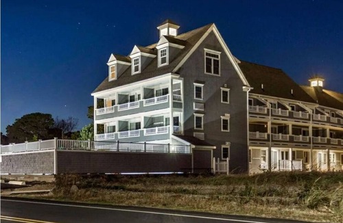 Dennis Port Condo | Cape Cod Condo 2 balconies. Heated Pool next to Ocean. Private Beach