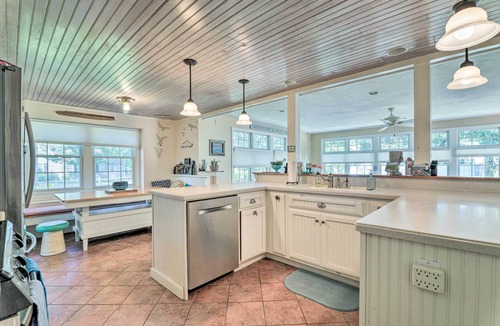 Falmouth Heights House | Cape Cod Cottage w/Deck, Grill, & Games!