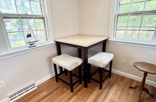 Mashpee House | Cape Cod Gem: Steps to a sandy pond, minutes to beaches and restaurants!