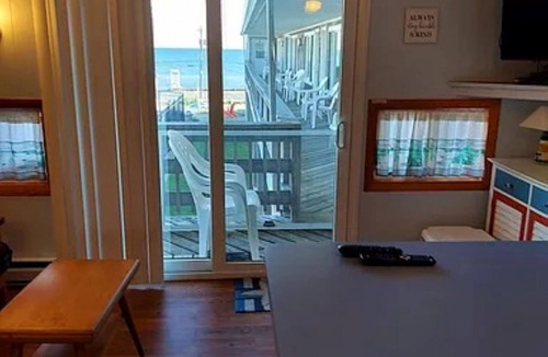 Dennis Port Condo | Cape Cod Oceanside Condo across from beach!