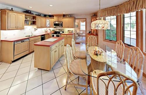 Northwest Harwich House | Cape Harbor Retreat