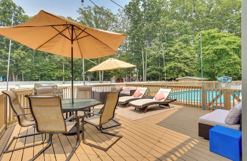 Lower Township House | Cape May Getaway w/Private Deck & Hot Tub!