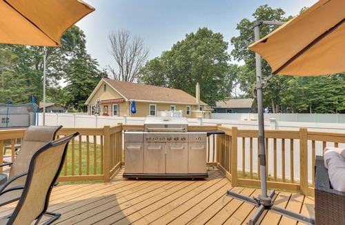 Lower Township House | Cape May Getaway w/Private Deck & Hot Tub!