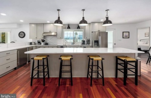 Cambridge House | Captain's Quarters on the Chesapeake Bay - Pool, Hot tub, Pier and sleeps >22